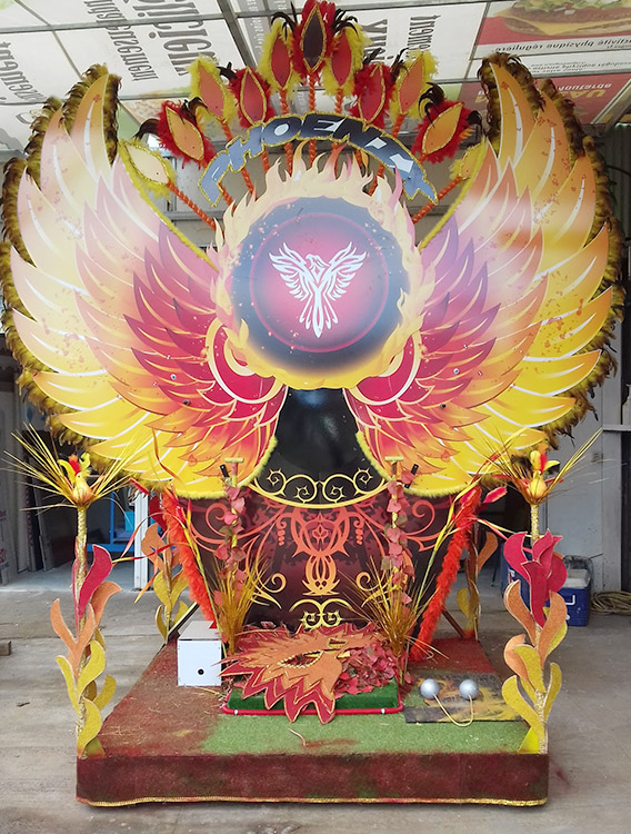 Fabrication de char de carnaval « Le Phoenix »